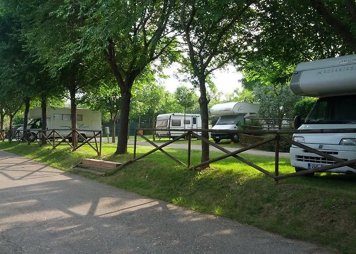 キャンプ場 Amici Di *